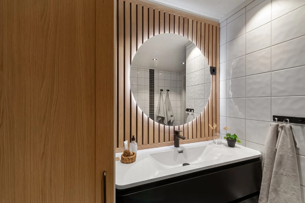 Restroom Vanities & Storage